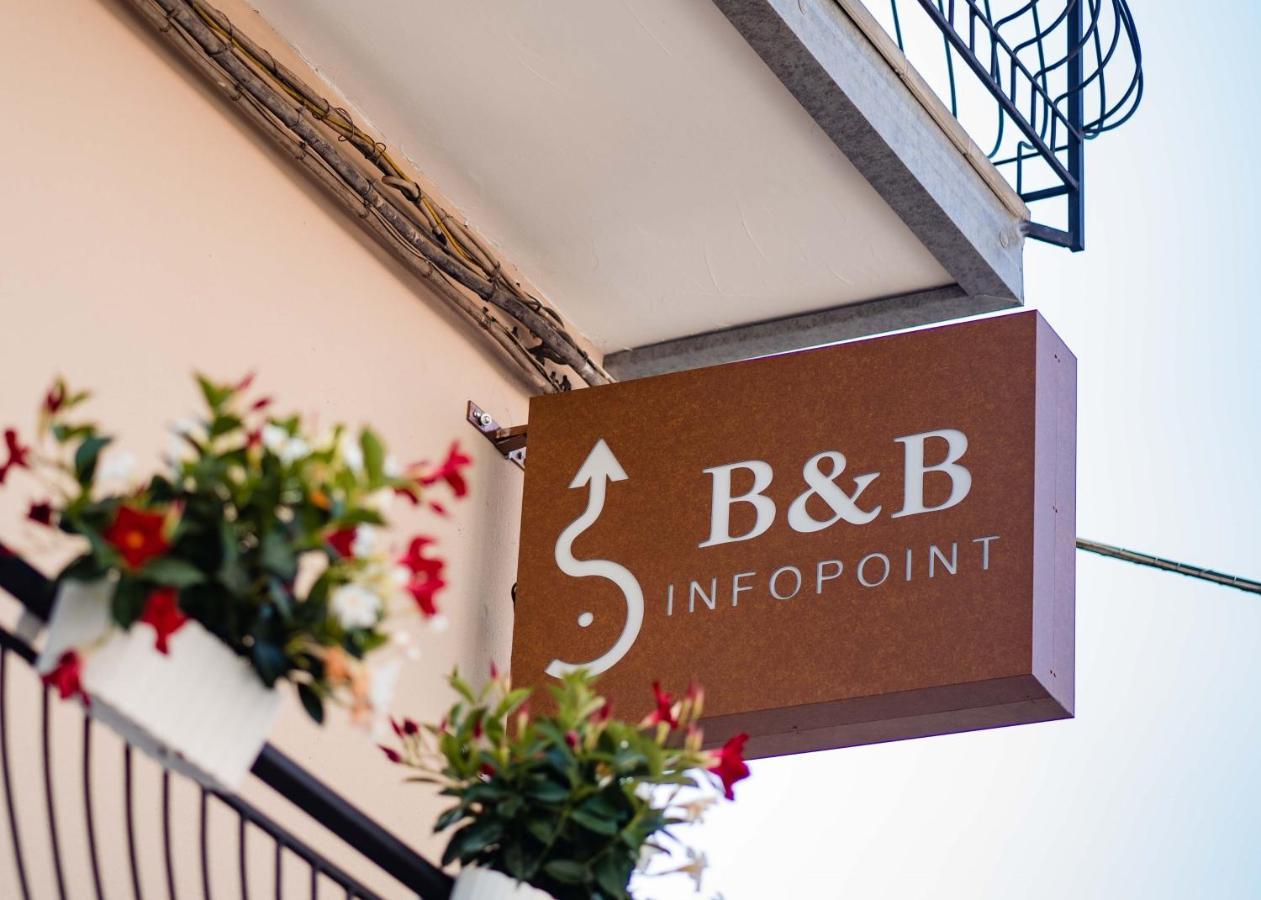 B&B Dell'Infopoint-La Via Silente Castelnuovo Cilento Экстерьер фото