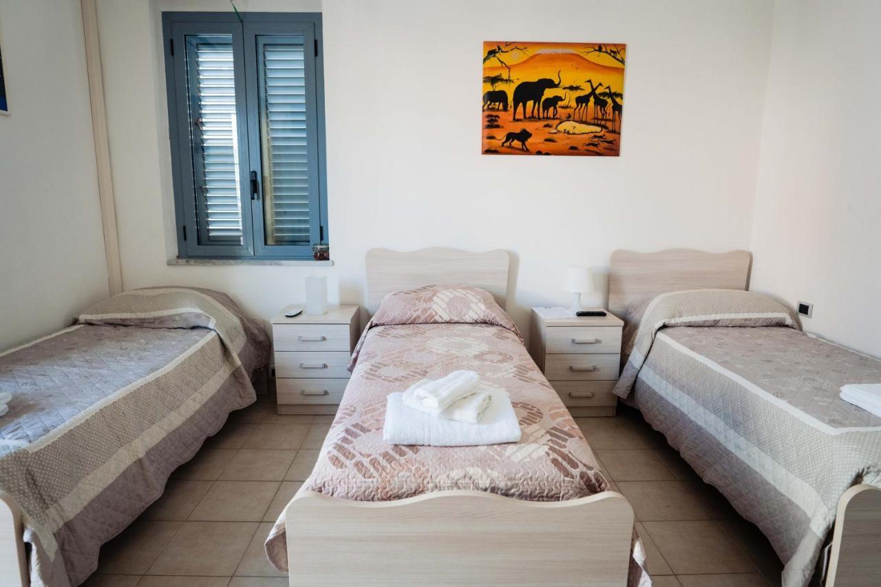 B&B Dell'Infopoint-La Via Silente Castelnuovo Cilento Экстерьер фото