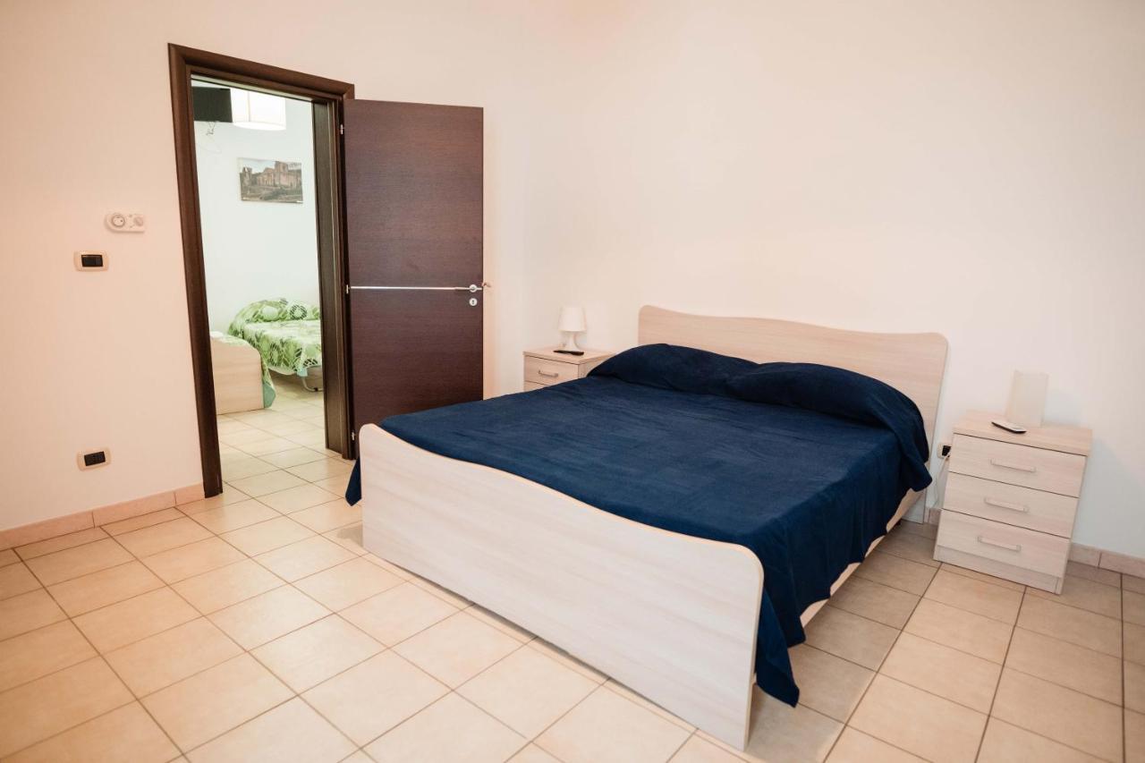 B&B Dell'Infopoint-La Via Silente Castelnuovo Cilento Экстерьер фото